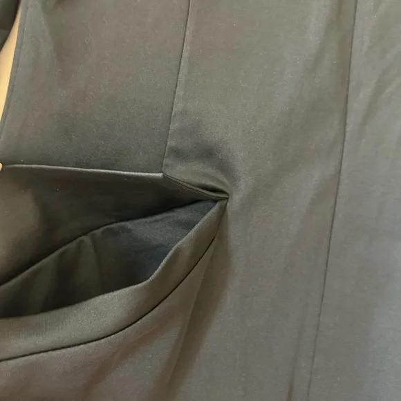 Chic Black Long Sleeve Dress - Picture 7 of 8